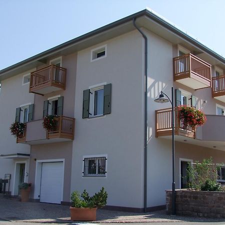 Agritur Fior Di Melo Appartement Nanno Buitenkant foto